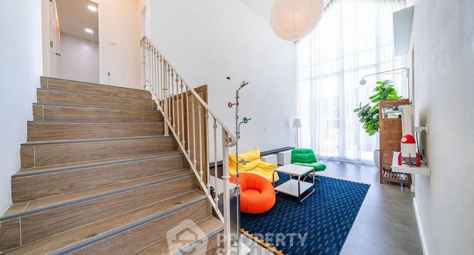 Casa en venta de 4 habitaciones en Bang Lamung, Chonburi