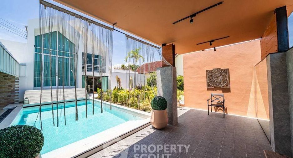 Casa en venta de 4 habitaciones en Bang Lamung, Chonburi
