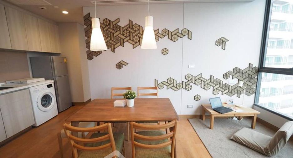Condo en alquiler y en venta de 2 habitaciones en Khlong Toei, Bangkok