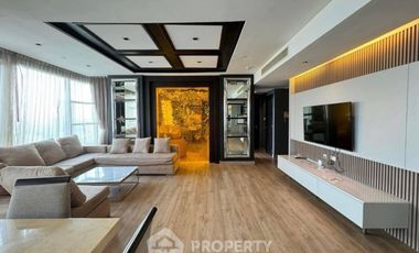 Продажа 2 спальни кондо в Кхлонг Тоеи, Бангкок
