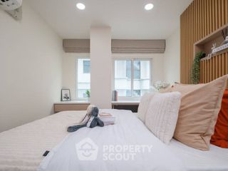 For sale 2 bedrooms condo in Khlong San, Bangkok