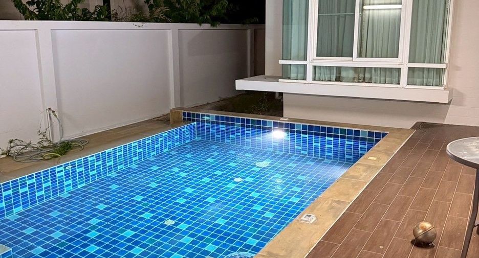 For sale 2 ベッドルーム villa in Bang Saray, Pattaya