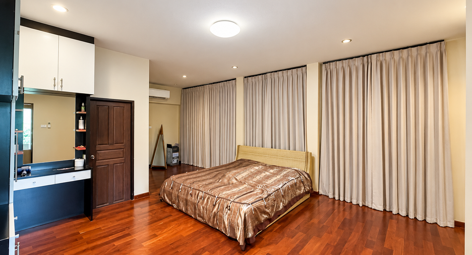 À vendre 6 chambres villa à Hang Dong, Chiang Mai