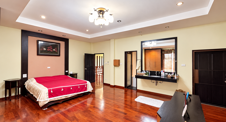À vendre 6 chambres villa à Hang Dong, Chiang Mai