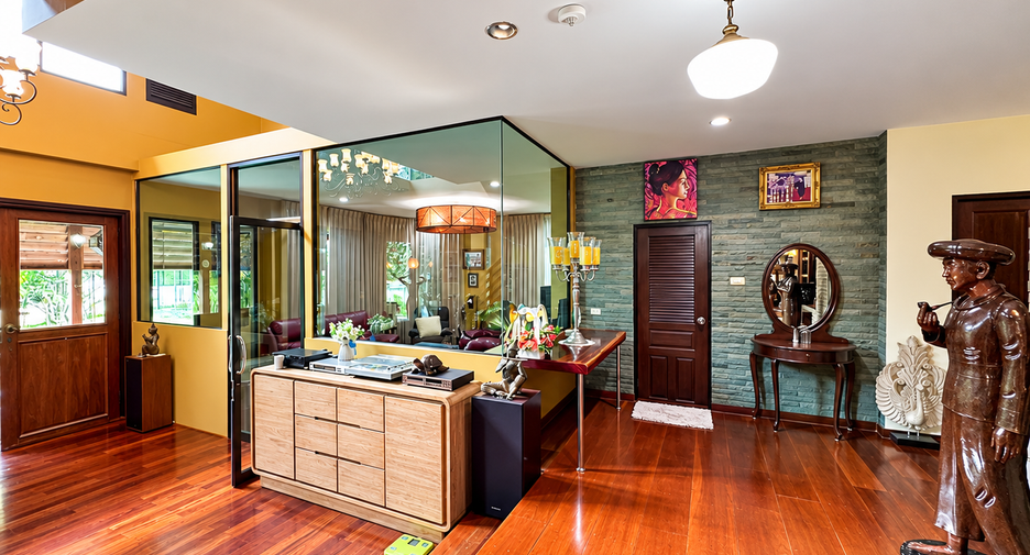 À vendre 6 chambres villa à Hang Dong, Chiang Mai