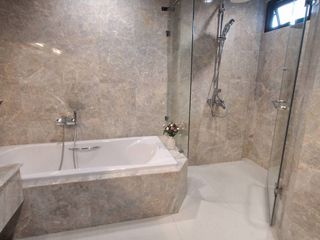 For rent 4 ベッドルーム condo in Khlong Toei, Bangkok