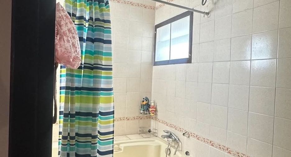 Аренда 3 спальни кондо в Ча Ам, Пхетбури