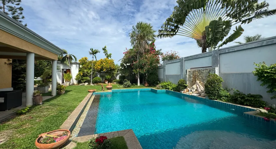 出租 3 卧室 别墅 在 Bang Lamung, Chon Buri