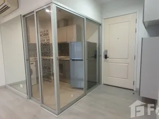 Condo en venta de 2 habitaciones en Khan Na Yao, Bangkok