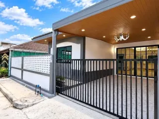 For sale 2 bedrooms house in Mueang Phuket, Phuket