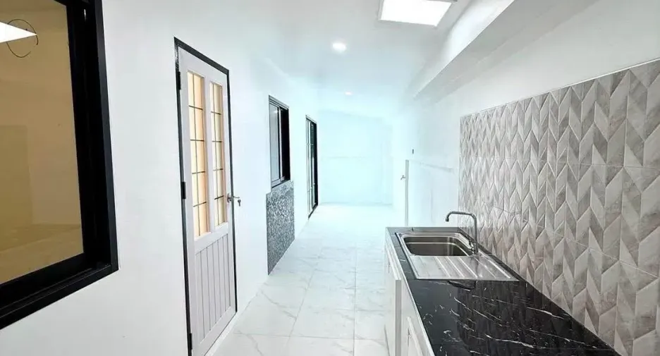 For sale 2 bedrooms house in Mueang Phuket, Phuket