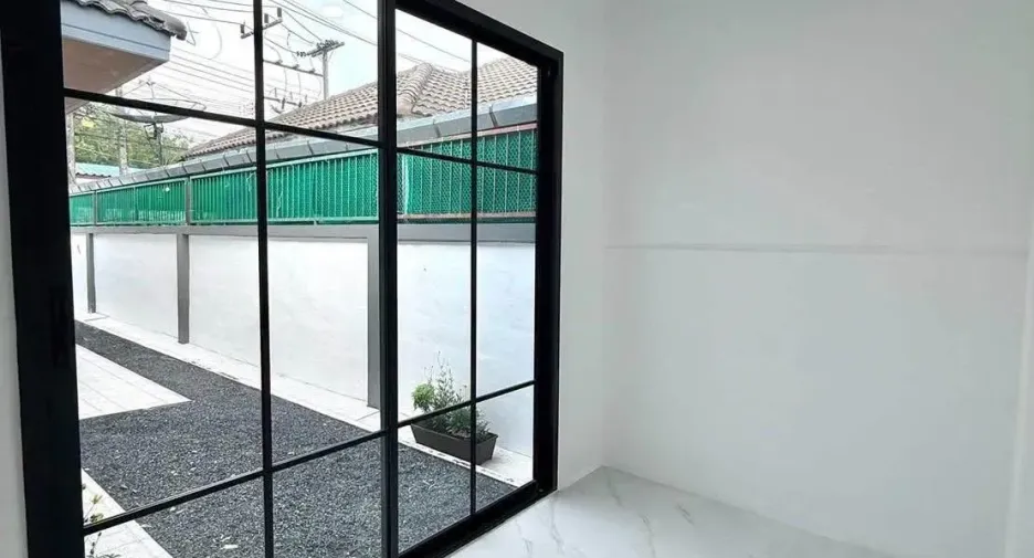 For sale 2 bedrooms house in Mueang Phuket, Phuket