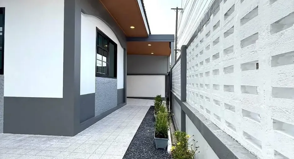 For sale 2 bedrooms house in Mueang Phuket, Phuket