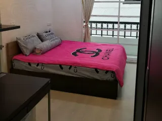 Condo en venta de 2 habitaciones en Huai Khwang, Bangkok