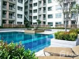 Condo en venta de 2 habitaciones en Bangkok Noi, Bangkok