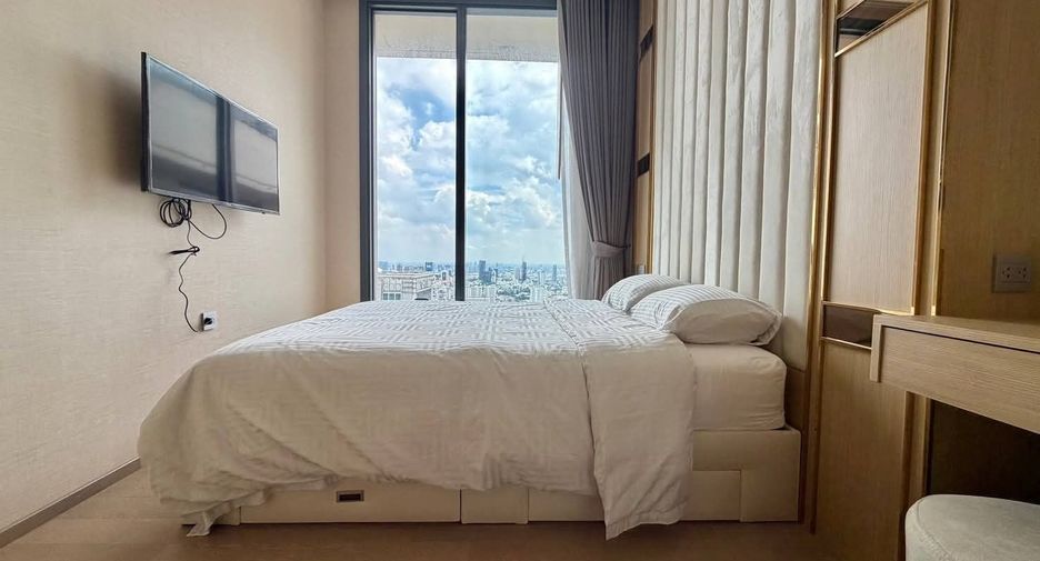 For rent 2 bedrooms condo in Watthana, Bangkok
