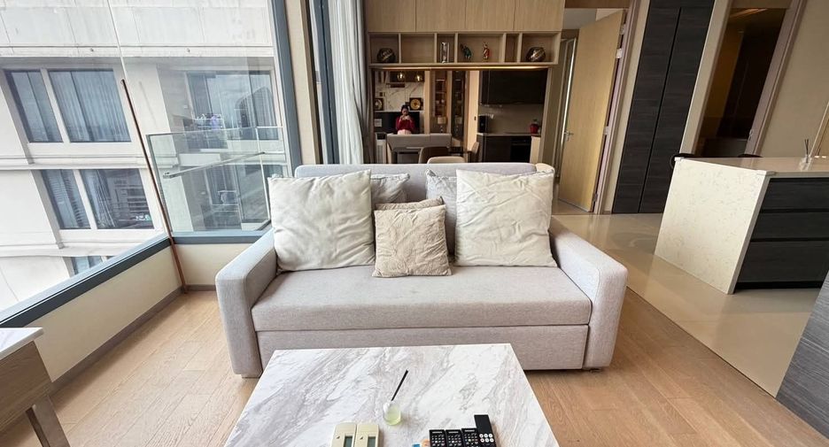 For rent 2 bedrooms condo in Watthana, Bangkok