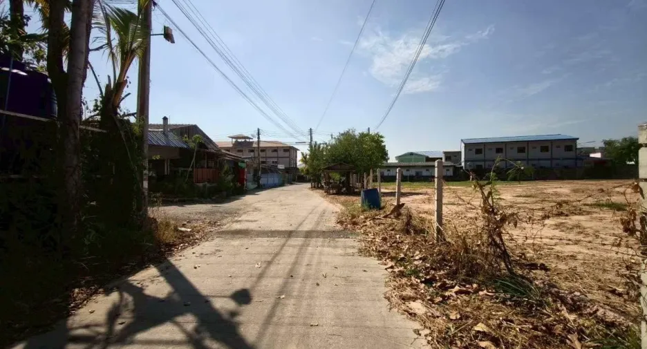 Grundstück zum Kauf in Si Racha, Chonburi