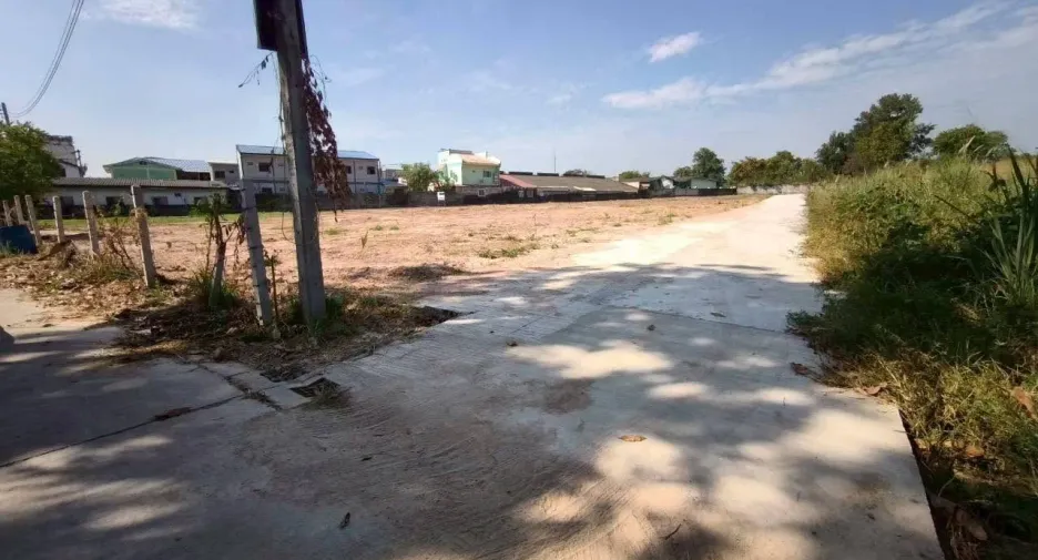Grundstück zum Kauf in Si Racha, Chonburi
