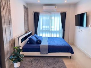 Casa en alquiler de 3 habitaciones en Mueang Phuket, Phuket