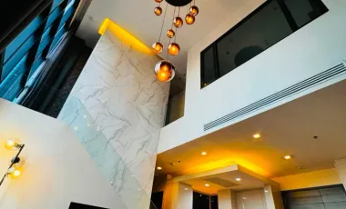 For sale and for rent 3 bedrooms condo in Huai Khwang, Bangkok