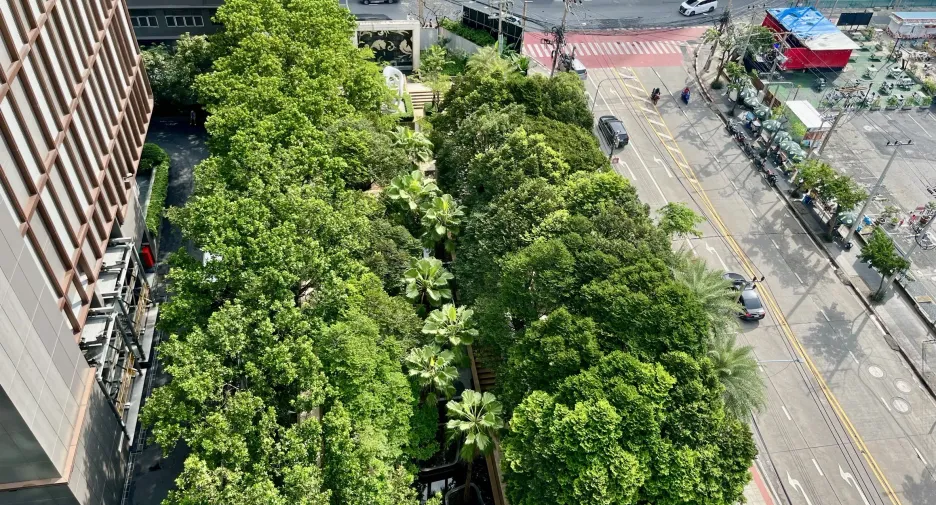 For sale 1 Beds condo in Phra Khanong, Bangkok