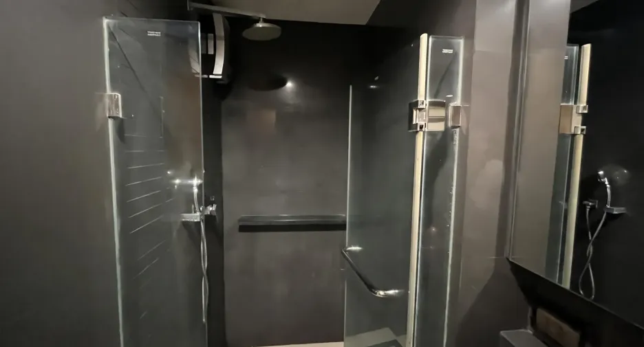 For sale 1 Beds condo in Phra Khanong, Bangkok