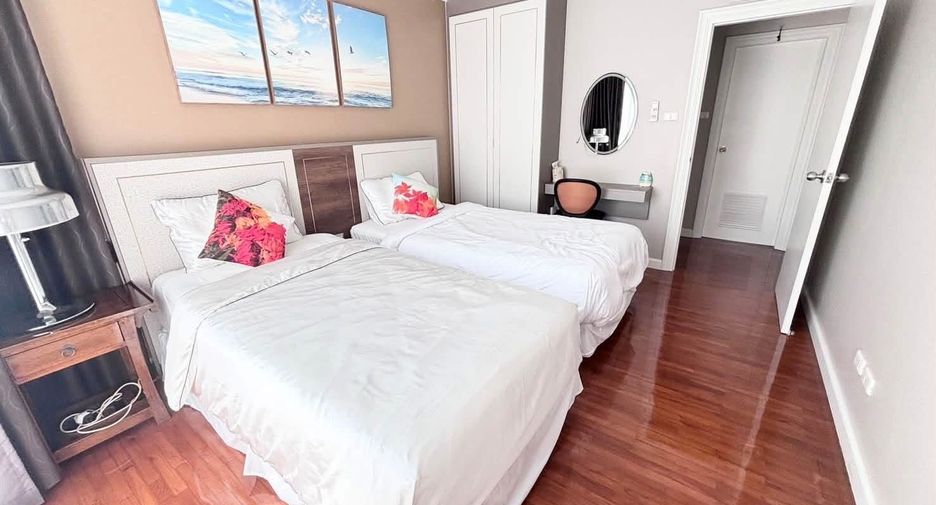 For rent 2 bedrooms condo in Hua Hin, Prachuap Khiri Khan