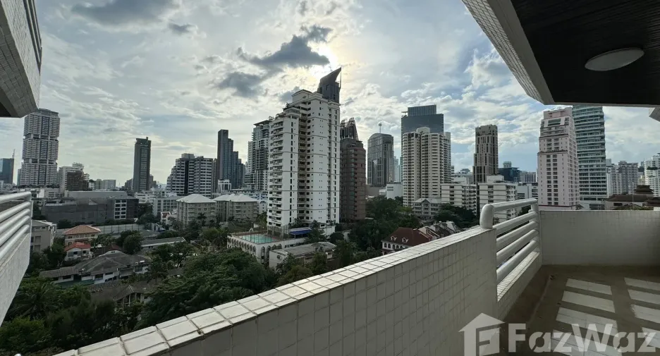 Apartment zur Miete mit 3 Zimmer in Watthana, Bangkok