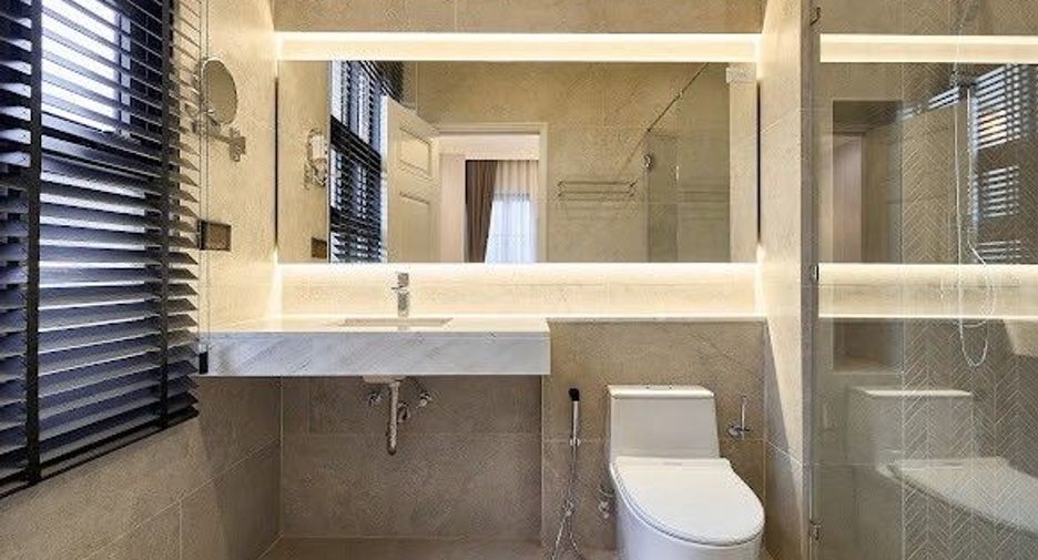 À vendre et à louer 4 chambres villa à Hang Dong, Chiang Mai