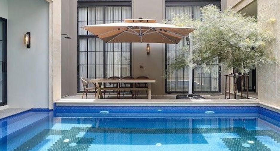 À vendre et à louer 4 chambres villa à Hang Dong, Chiang Mai