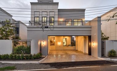 À vendre et à louer 4 chambres villa à Hang Dong, Chiang Mai