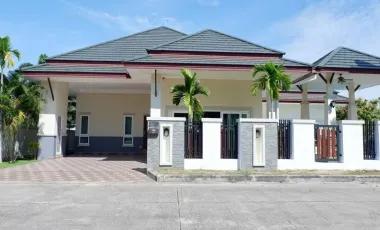 À vendre 3 chambres maison à Huay Yai, Pattaya