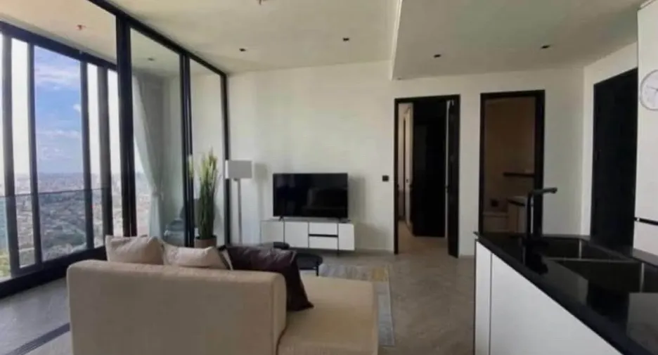 For rent 2 bedrooms condo in Khlong San, Bangkok
