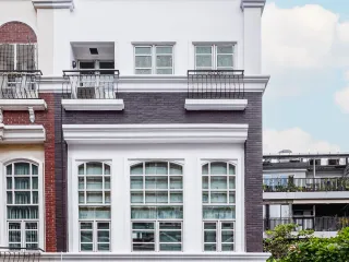 For rent 3 bedrooms townhouse in Yan Nawa, Bangkok