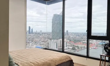 For sale 4 bedrooms condo in Khlong San, Bangkok