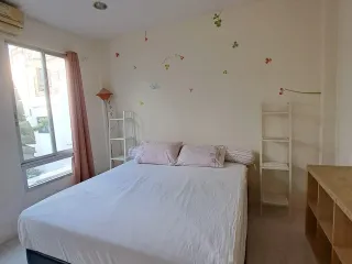 Reihenhaus zum Kauf und zur Miete mit 3 Zimmer in Wang Thonglang, Bangkok