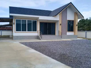 For rent 2 bedrooms house in Pran Buri, Prachuap Khiri Khan