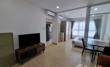 Wohnung zur Miete mit 1 Zimmer in Huai Khwang, Bangkok