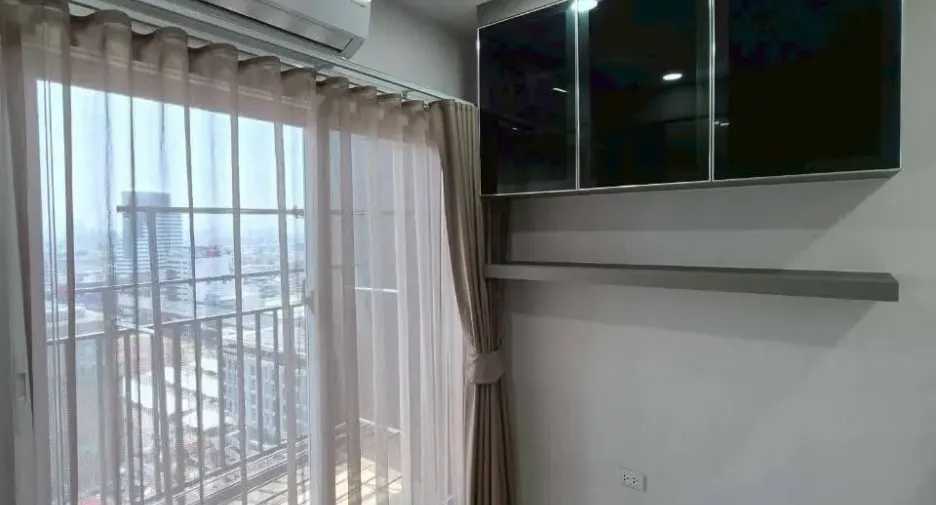Condo en alquiler de 1 habitaciones en Bang Kapi, Bangkok