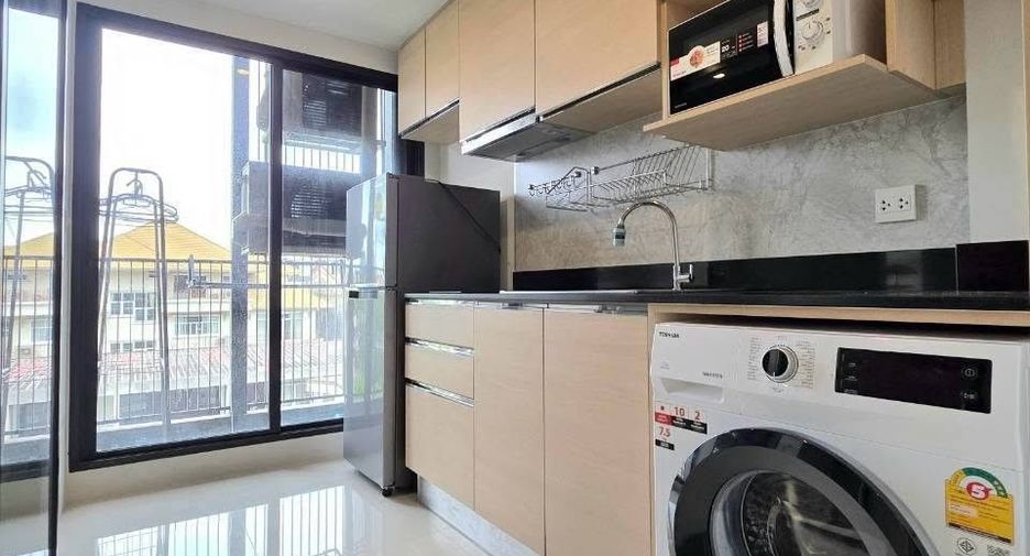 À louer 1 chambre condo à Yan Nawa, Bangkok