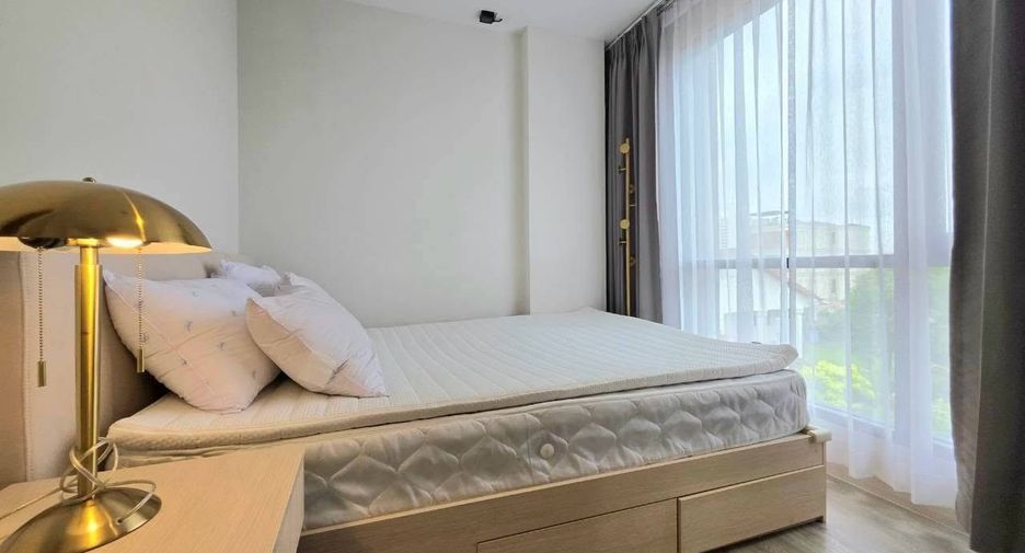 À louer 1 chambre condo à Yan Nawa, Bangkok