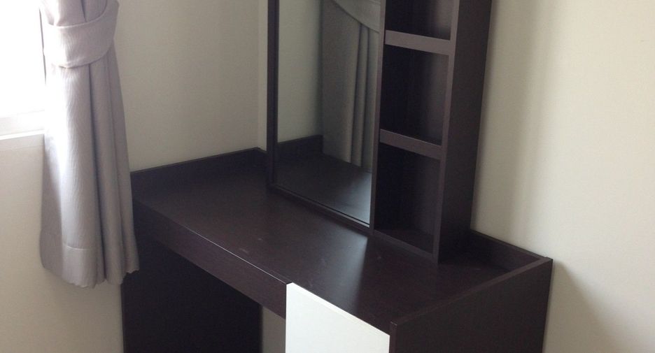 For rent 3 bedrooms townhouse in Nong Khaem, Bangkok