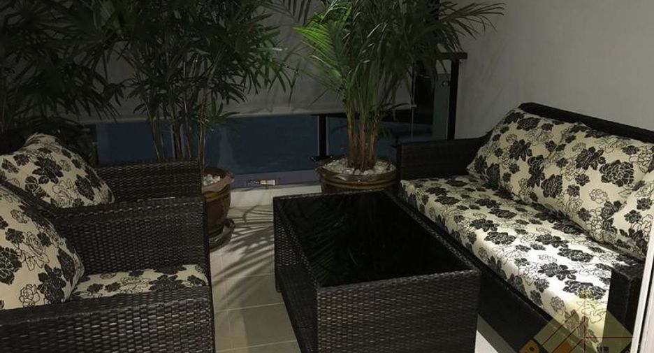 Condo en venta de 2 habitaciones en Bang Saray, Pattaya