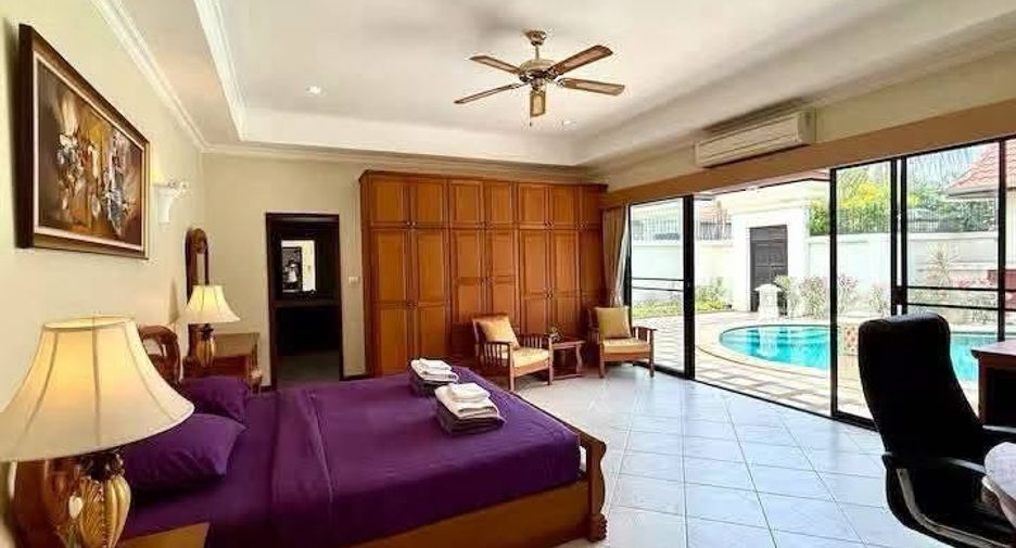 Haus zur Miete mit 4 Zimmer in Bang Lamung, Chonburi