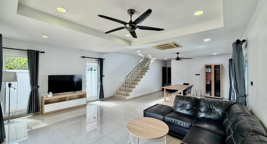 À louer 7 chambres maison à Bang Lamung, Chonburi