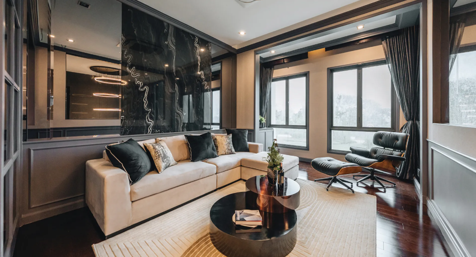Casa en venta de 4 habitaciones en Pak Kret, Nonthaburi