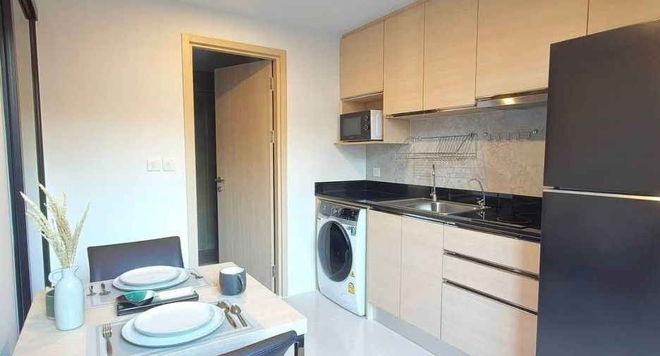 À louer 1 chambre condo à Yan Nawa, Bangkok