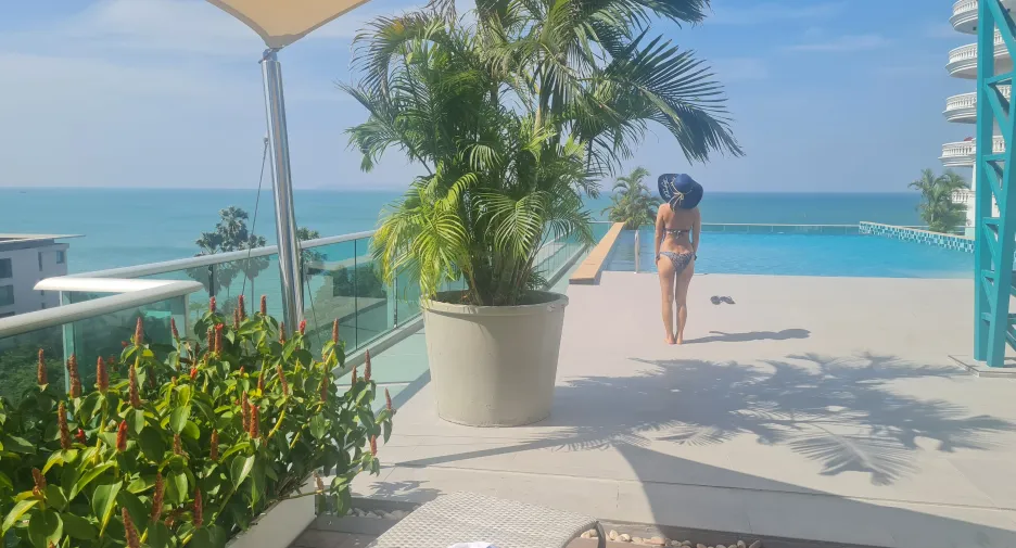 出售 和 出租 2 卧室 公寓 在 Bang Lamung, Chon Buri