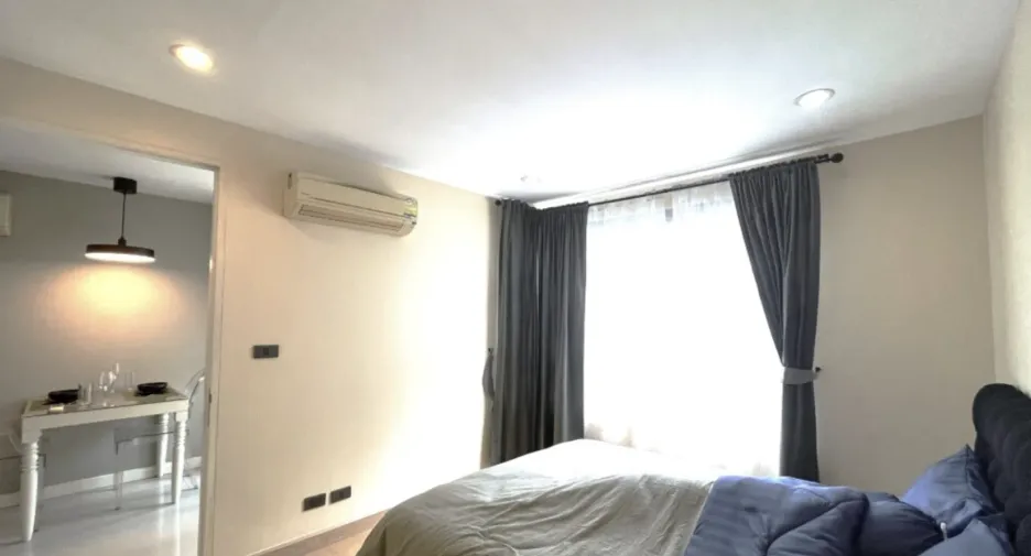 À louer 1 chambre condo à Watthana, Bangkok